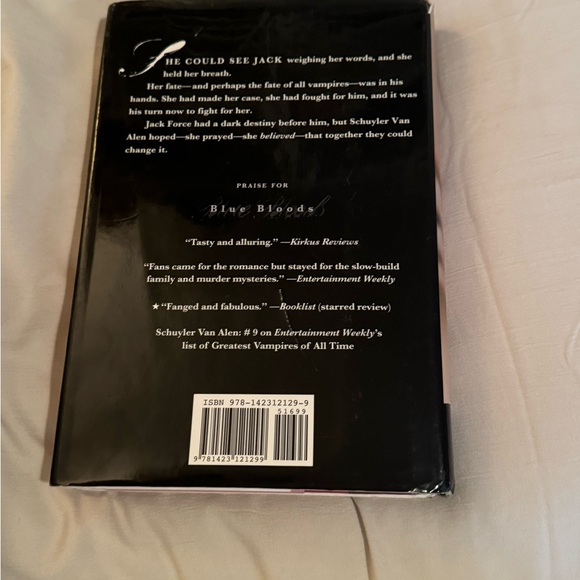 Lost in time - Blue Bloods - Picture 4 of 4